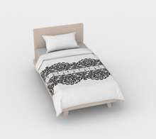 Load image into Gallery viewer, Lace Ulu Duvet Cover